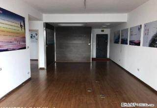 世纪银河 正规2房 户型方正 南北通透 用于办公 - 重庆28生活网 cq.28life.com