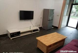 可月付花卉园车站轻轨6号线1A出口中装3房 拎包入住附图急租 - 重庆28生活网 cq.28life.com